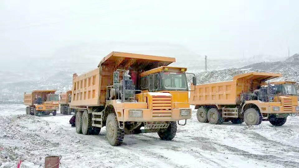 深圳龍視數(shù)碼礦山采礦系統(tǒng)遠程無人采礦車1